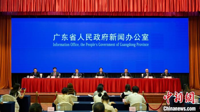 廣東推進“灣區通辦”惠及港澳居民