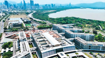 圖為位于深圳灣畔的香港大學(xué)深圳醫(yī)院，也是“港澳藥械通”的首個試點醫(yī)院。
